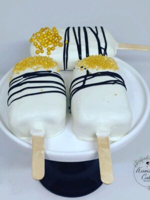 Cakesicles (12)